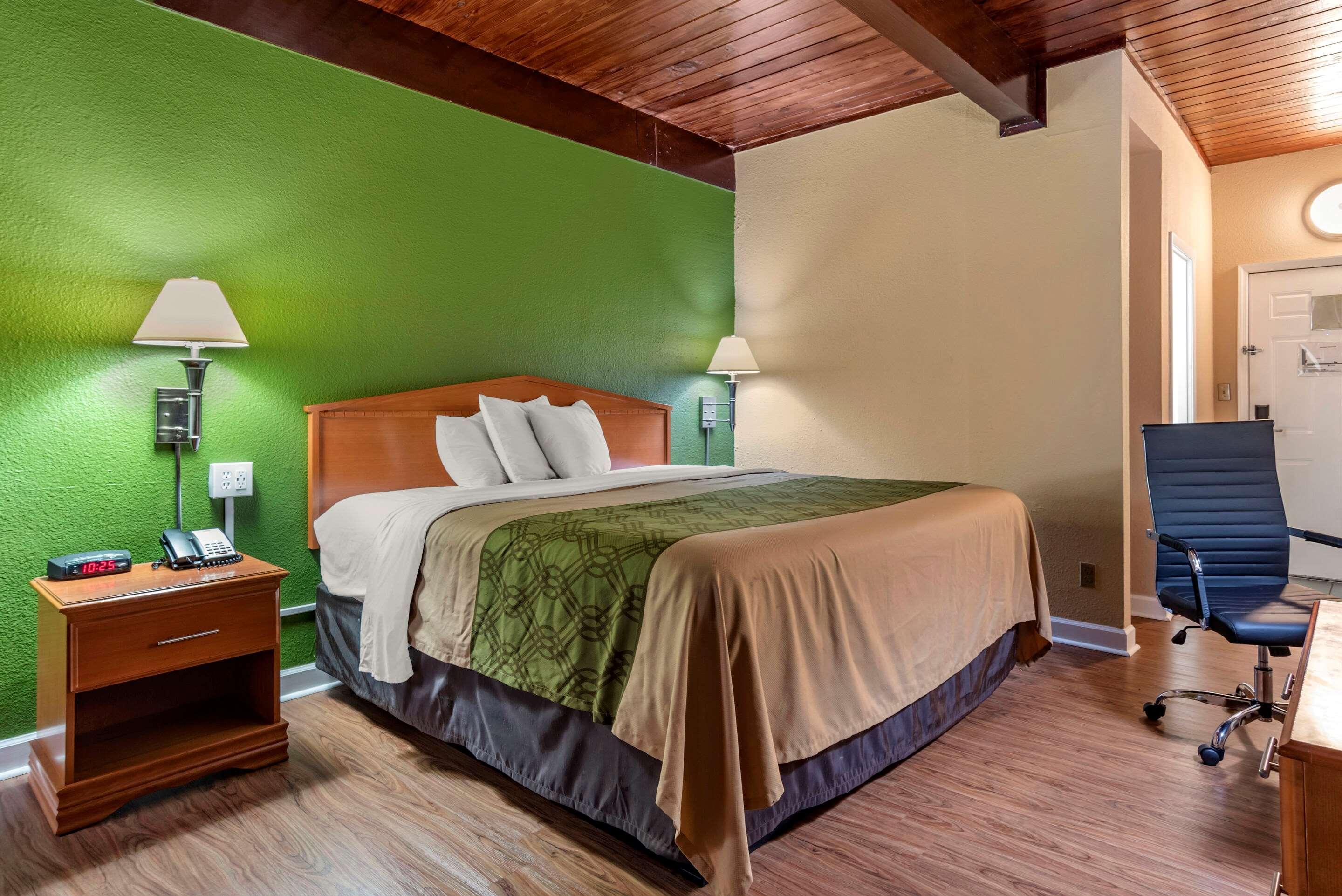 Econo Lodge Tallahassee Near Capital -University Экстерьер фото